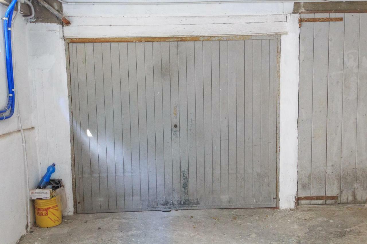 Ampio Appartamento Con Box Auto Celle Ligure Exterior photo